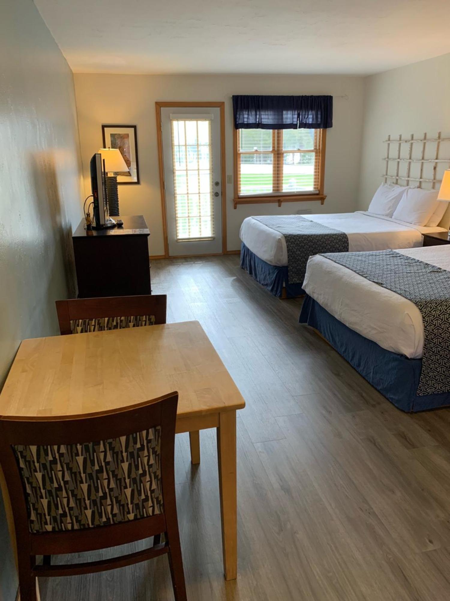 Harbor Light Inn Gills Rock Екстериор снимка